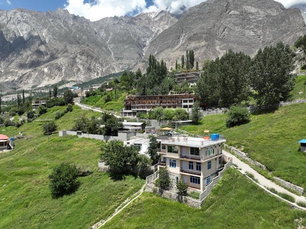 Hotel Hunza Lounge Karimabad  Exterior foto